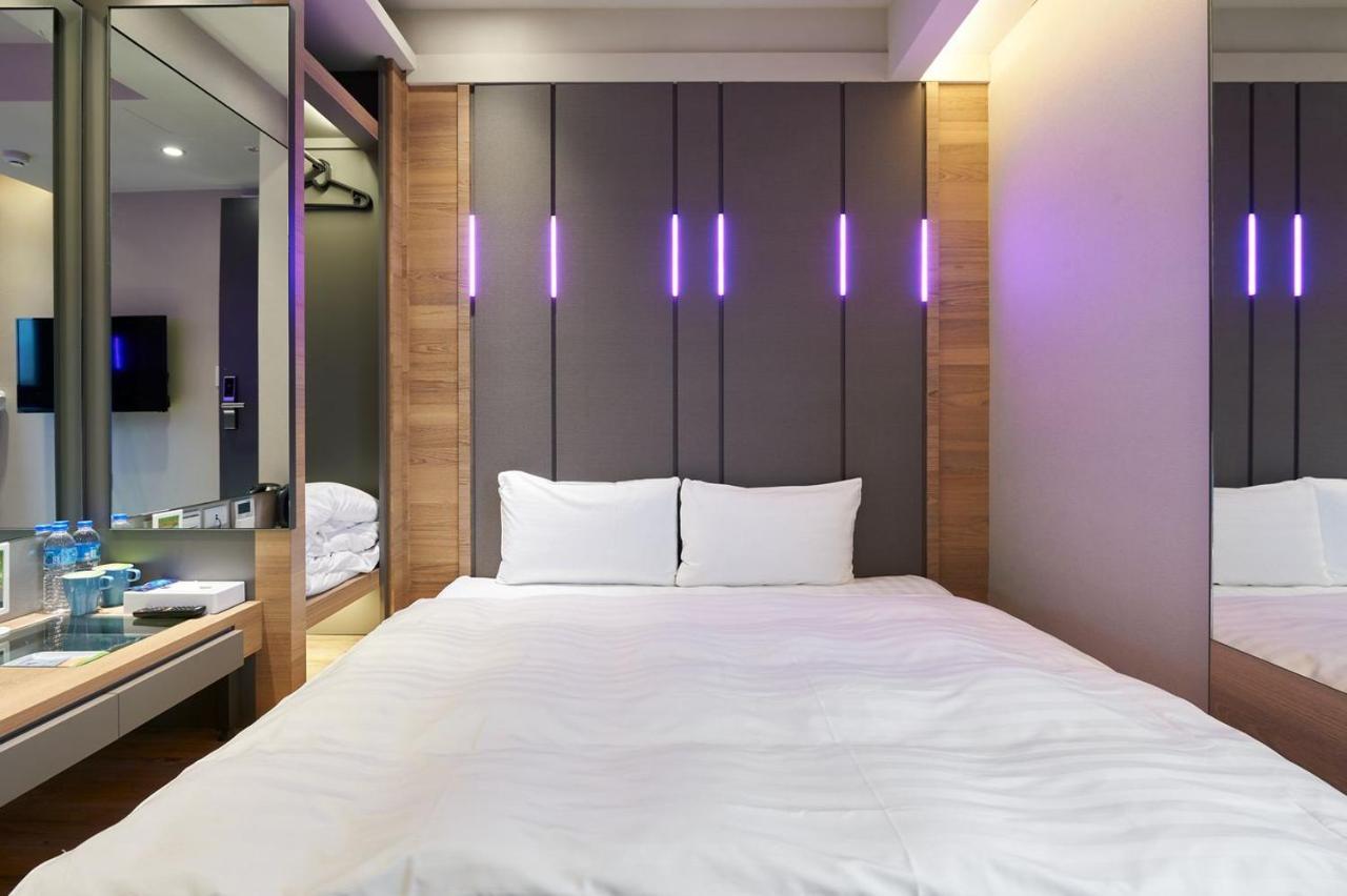 Kiwi Share Hotel Zhongli Zewnętrze zdjęcie